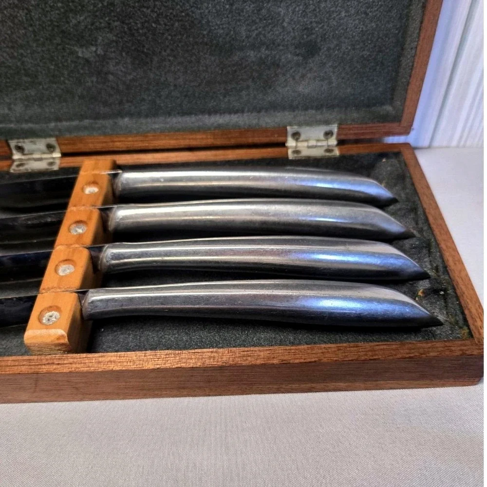 Murphy Blades Handmade Steak Knife Set of 4 Stainless Steel with Walnut Wood Box